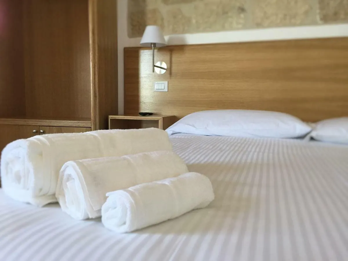 La Casa Di Ro Bed & Breakfast Petralia Sottana 0*,  Italy